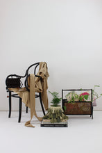 Load image into Gallery viewer, La Credenza Mini Vase