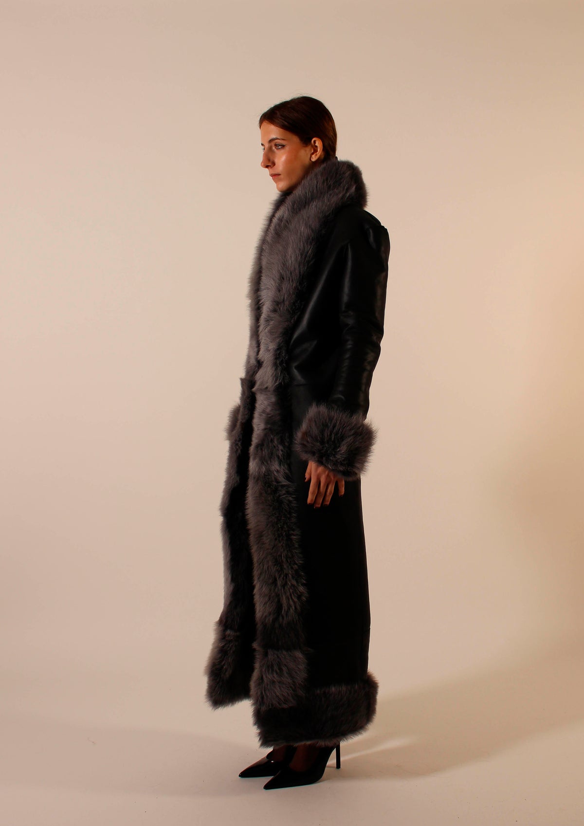 PRE ORDER - Fangs coat Dark marble grey
