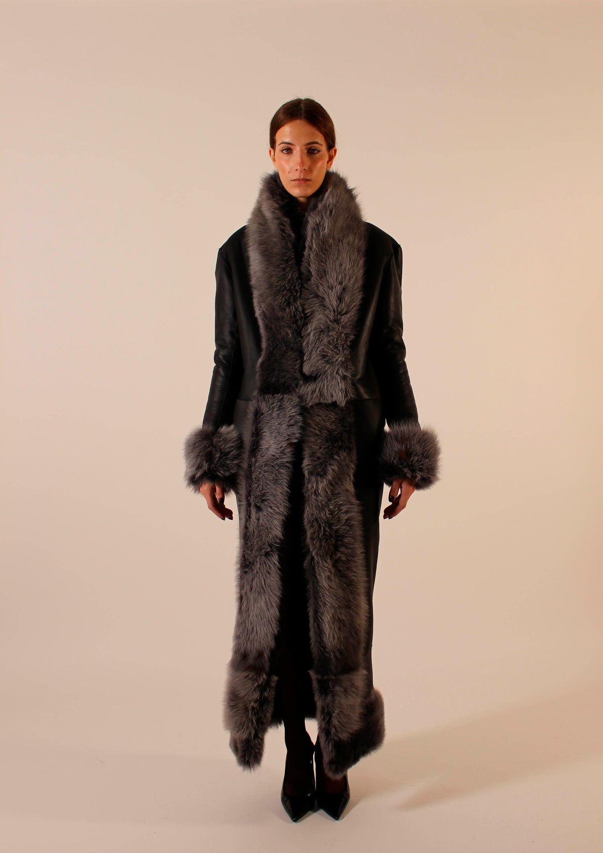 PRE ORDER - Fangs coat Dark marble grey