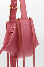 Load image into Gallery viewer, L&#39;Amaca Bag Midi Nappa Hot Pink
