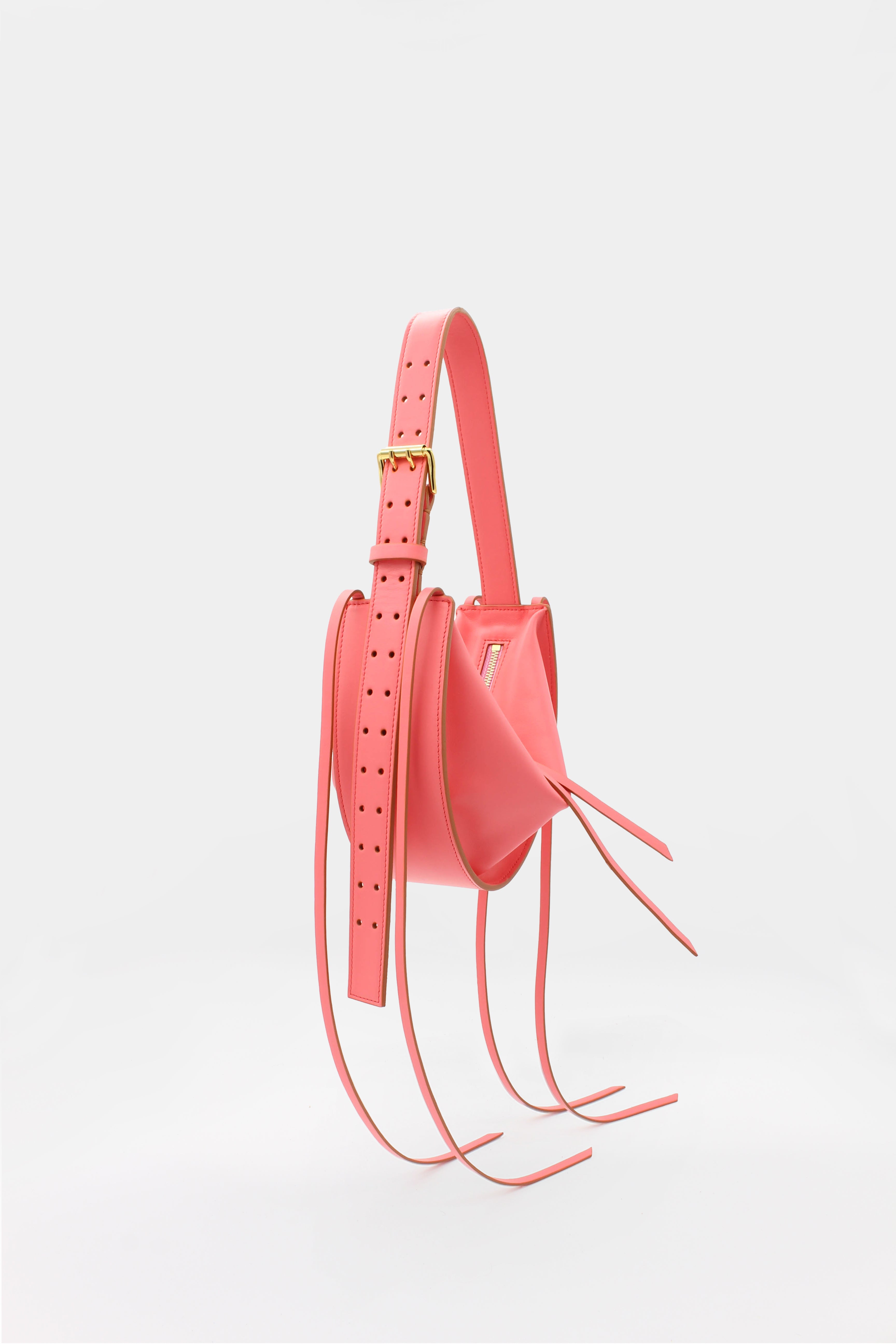 ショルダーバッグ・ポシェット KIRSH X VIVASTUDIO BUCKLE POINT TOTE BAG ss252A.jpg?v=1739869610