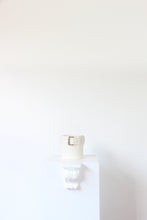 Load image into Gallery viewer, Belt vase Cocco print leather Off White

