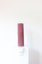 Load image into Gallery viewer, Elelet vase Intarsio Suede Antique pink
